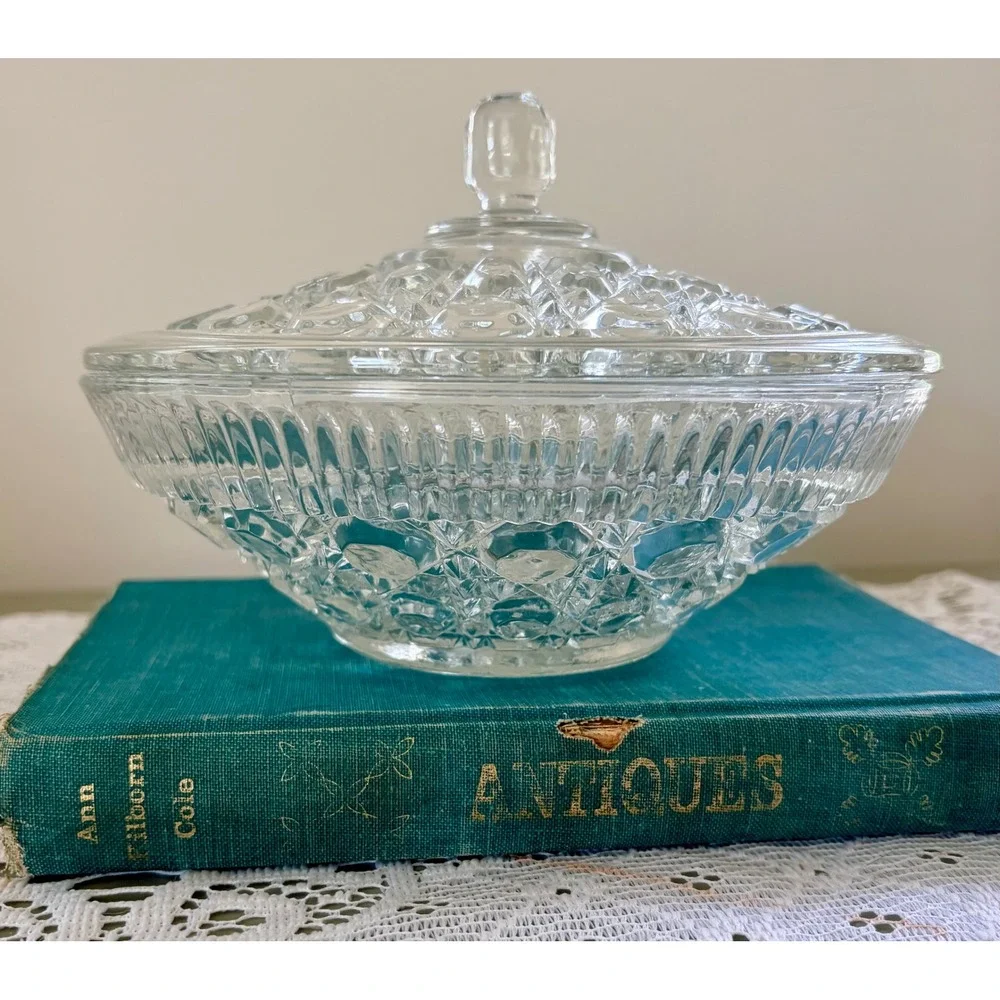Vintage Federal Glass Candy Dish with Lid Diamond Thumbprint Pattern